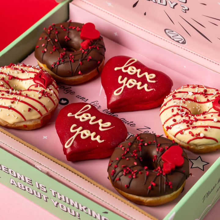 "Spécial Saint-Valentin" coffret cadeau de donuts