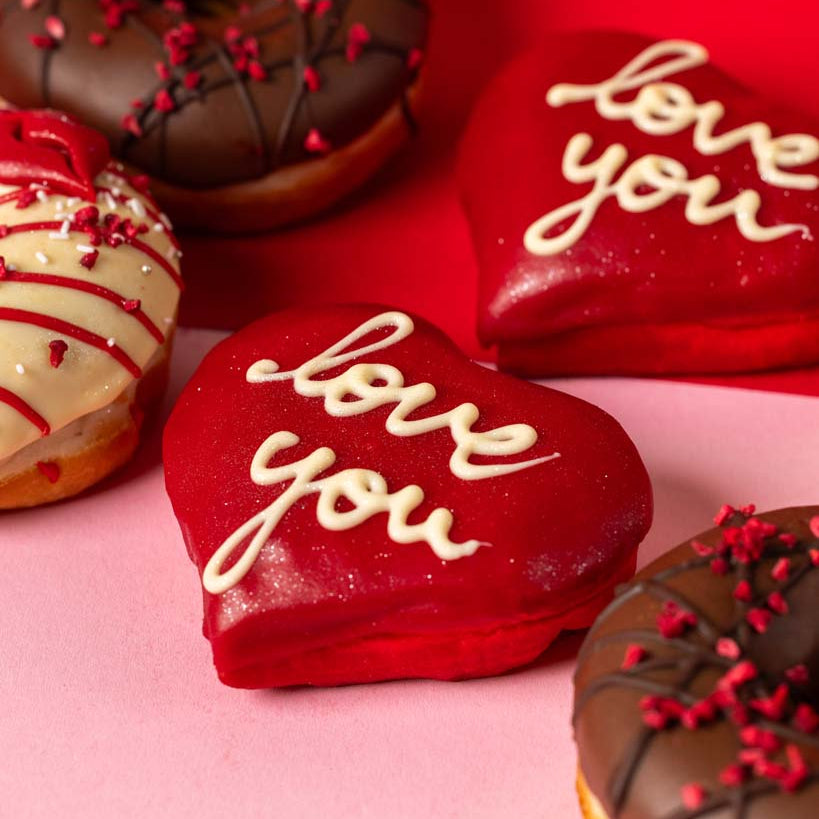 "Spécial Saint-Valentin" coffret cadeau de donuts