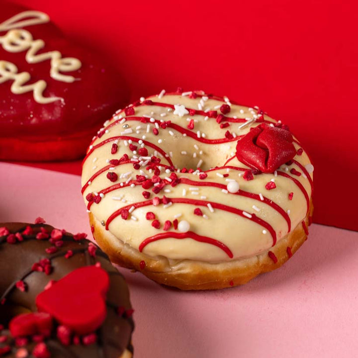 "Spécial Saint-Valentin" coffret cadeau de donuts