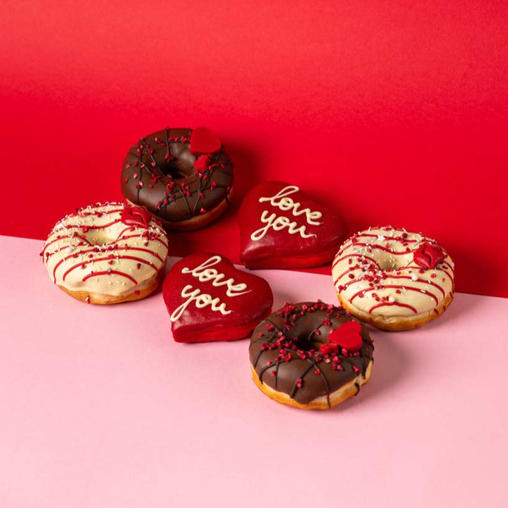 "Spécial Saint-Valentin" coffret cadeau de donuts