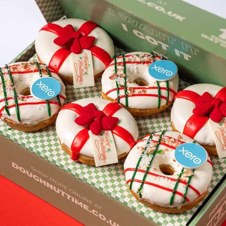Corporate "Happy Holidays" boîte cadeau de donuts avec logo (vegan)