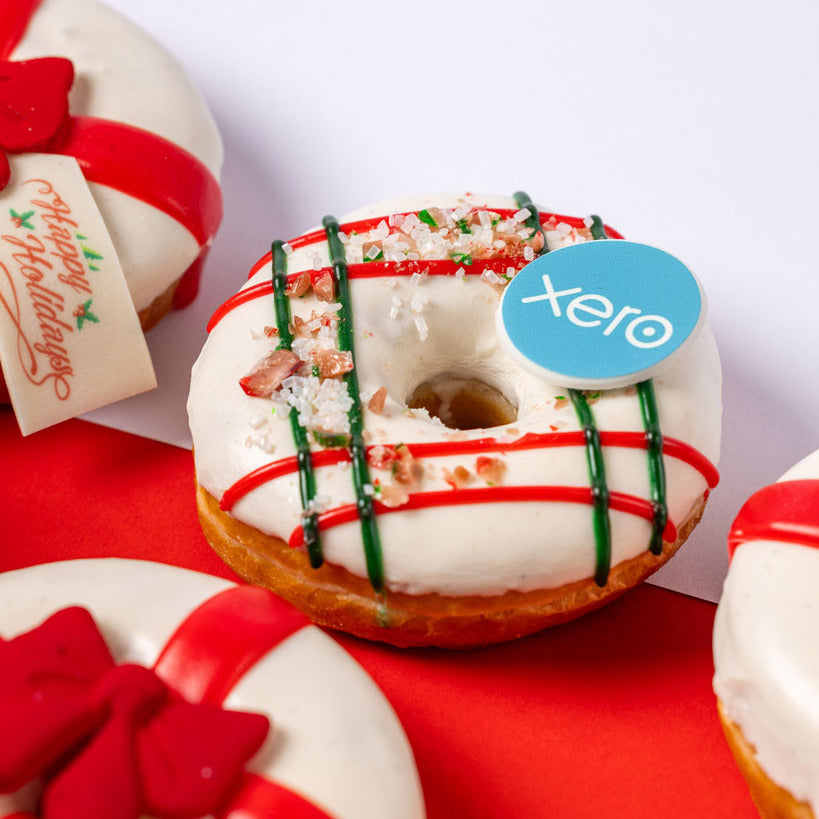 Corporate "Happy Holidays" boîte cadeau de donuts avec logo (vegan)