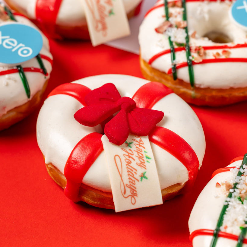 Corporate "Happy Holidays" boîte cadeau de donuts avec logo (vegan)