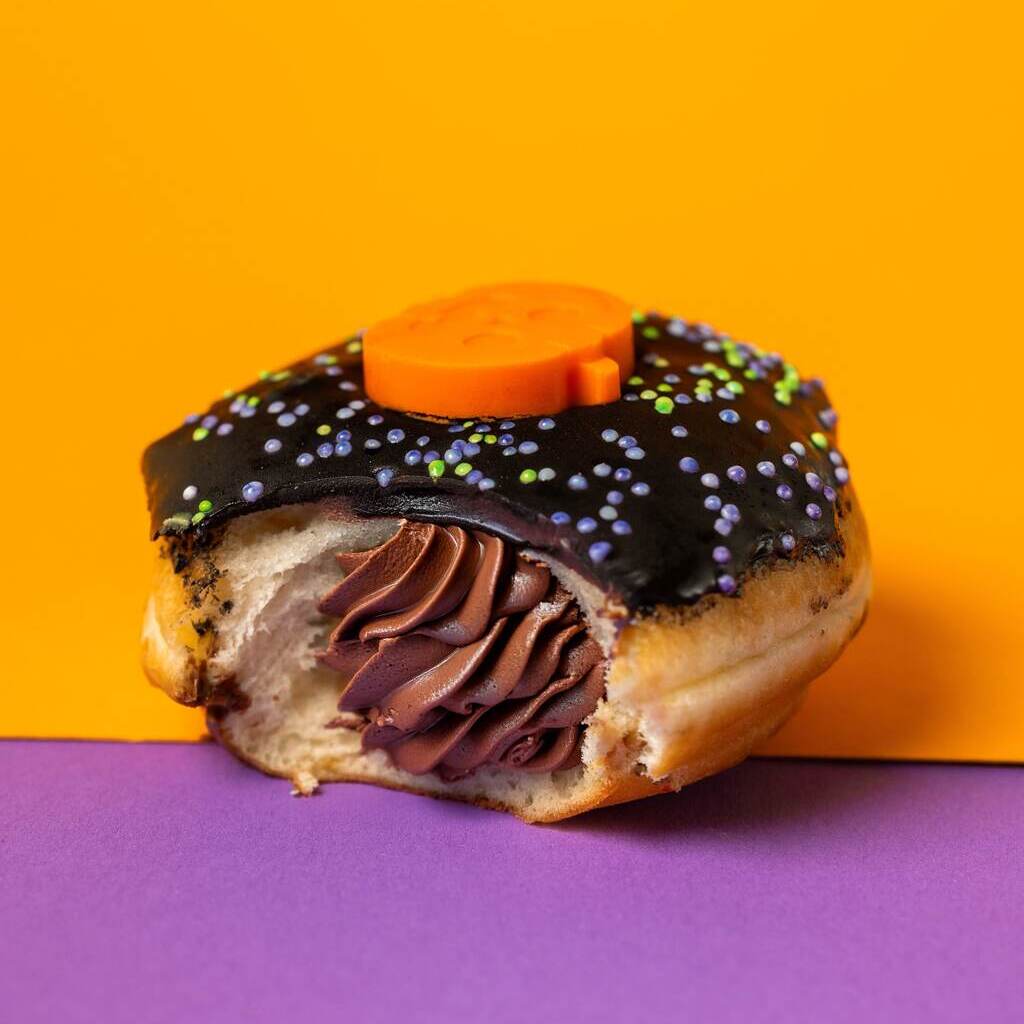 Halloween Office Box – 24 donuts with logo (vegan)
