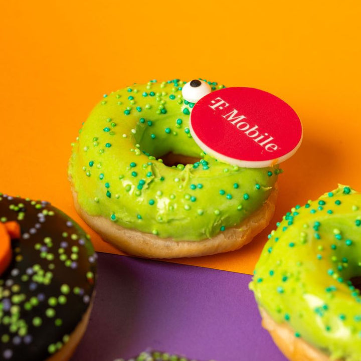 Halloween Office Box – 24 donuts with logo (vegan)