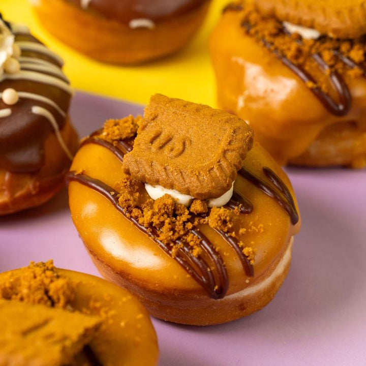 "Caja de regalo mini donuts "Llenos de amor